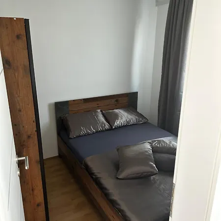 Deluxe Mlinka Vir