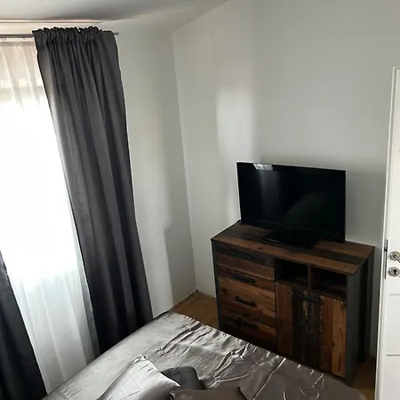 Deluxe Mlinka Vir